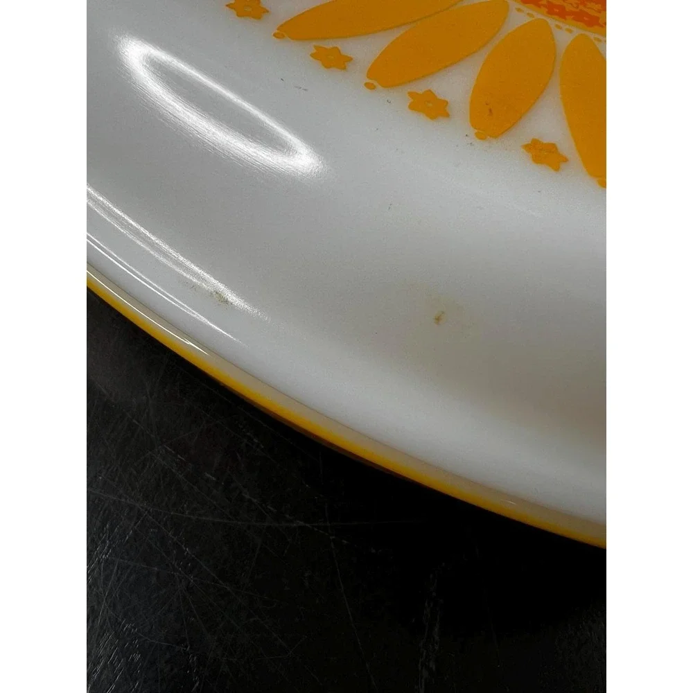 Vintage Pyrex Daisy Sunflower Casserole‎ 1.5QT w/ Lid